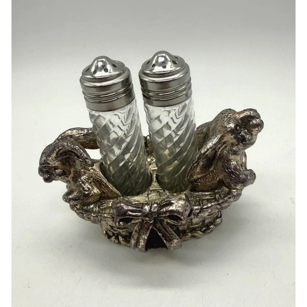 Arthur Court Bunny Rabbit Salt And Pepper Shaker Signed 1998 Metal Pewter Silver